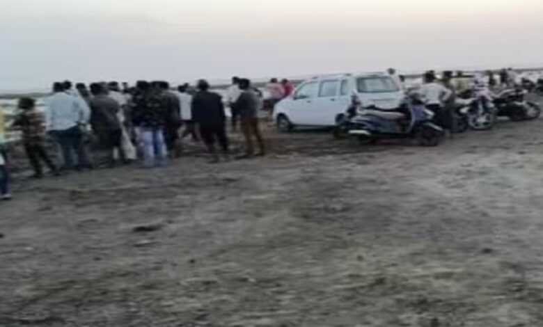 Seven people of the same family drowned while bathing in the sea; Five dead, two under treatment